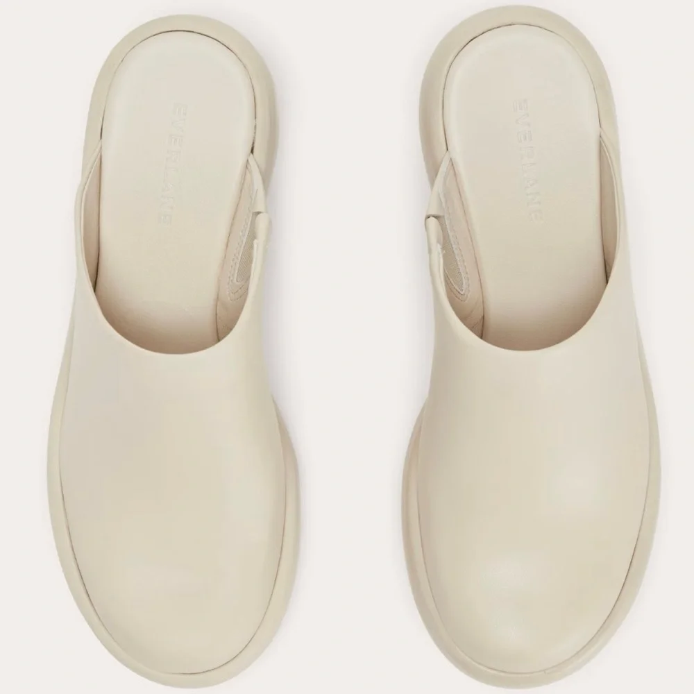NEW Everlane Cream Parchment The Puffa Platform Clog in Size 6‎ - Picture 3 of 16